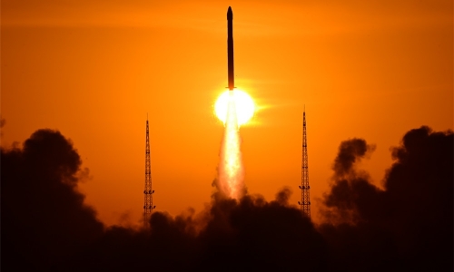 “桐乡腾博会官网号”升空！一箭四星发射圆满乐成