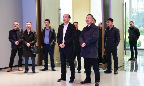 嘉兴市委常委、、常务副市长颜海荣莅临腾博会官网调研