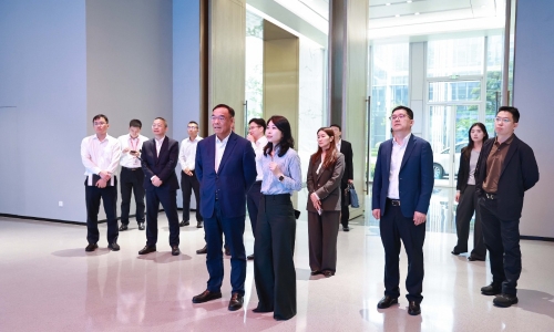 中国移动浙江公司党委书记、董事长、总司理杨剑宇莅临腾博会官网调研