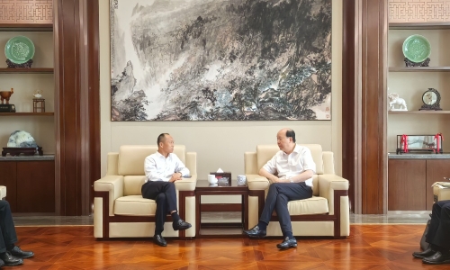 中国工商银行嘉兴分行行长张仕乾莅临腾博会官网调研