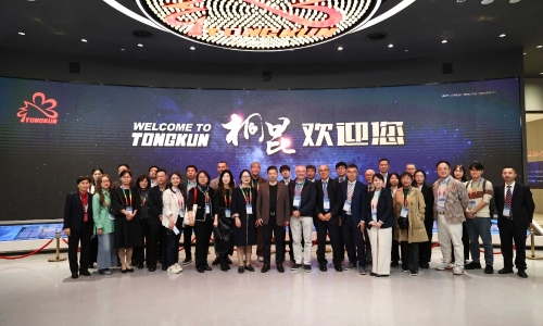 ISO/TC38/CAG主席照料团参访腾博会官网